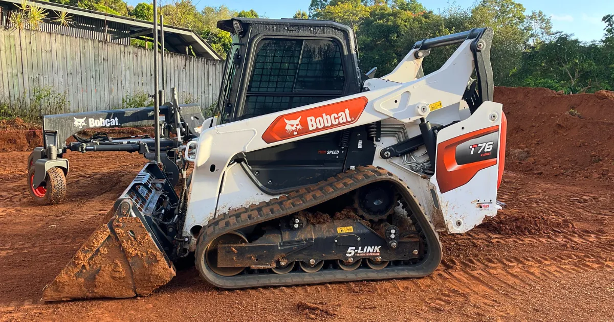 Bobcat T76