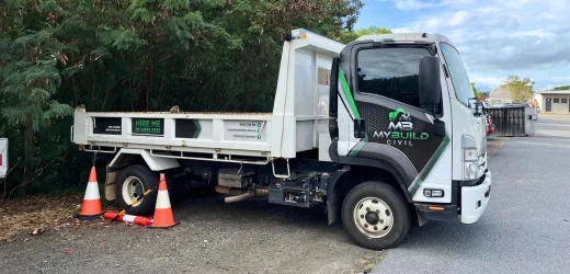 Isuzu FFR Tipper Truck